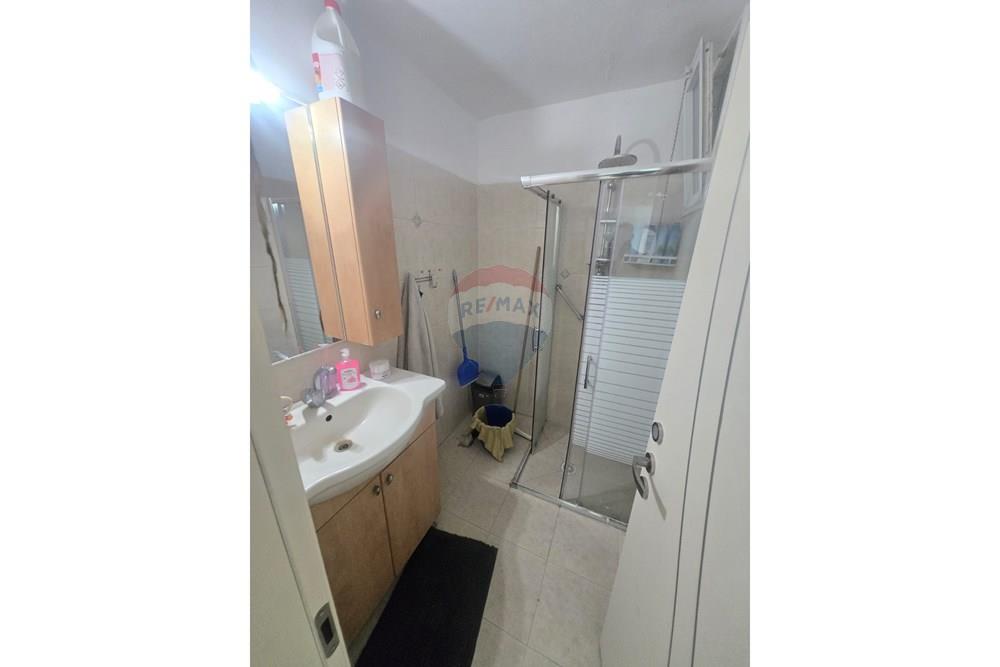 Apartment for Sale in Lod - Image 6
