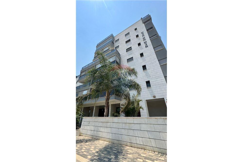 Apartment for Sale in Afula - Image 6