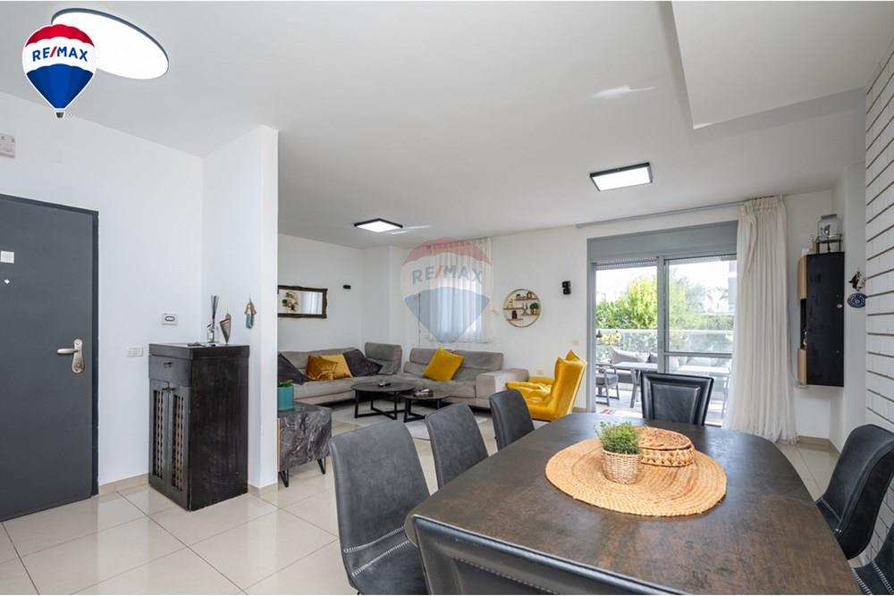 Apartment for Sale in Zichron Ya'akov - Image 2