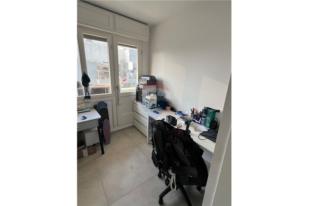 Apartment for Sale in Tel Aviv - Image 4