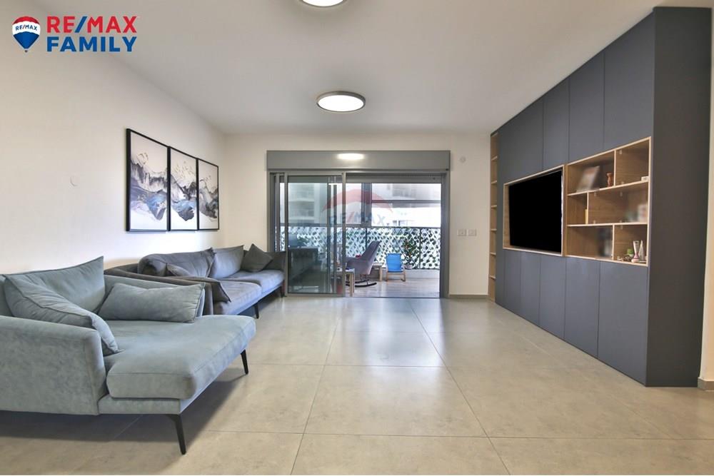 Apartment for Sale in קרית ביאליק - Image 2