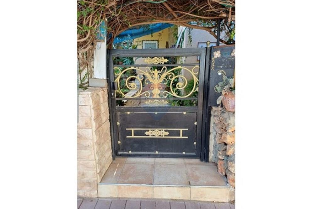 Apartment for Sale in גדרה - Image 1