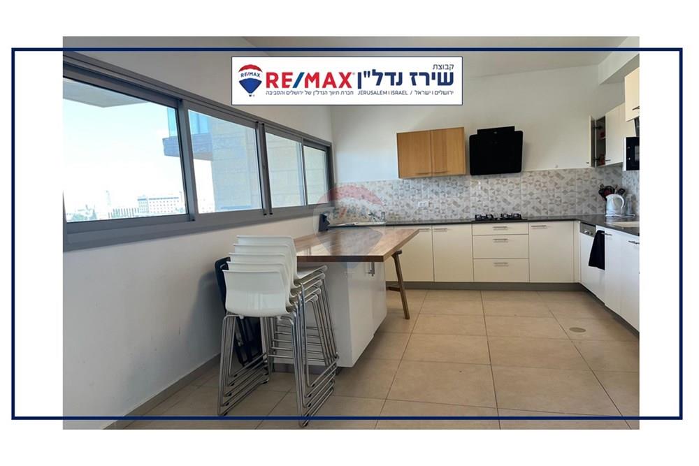 Apartment for Sale in Jerusalem - Image 6