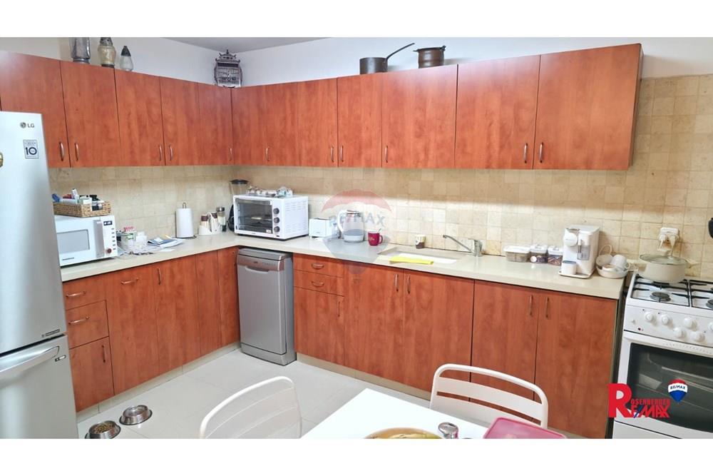 Apartment for Sale in Holon - Image 3