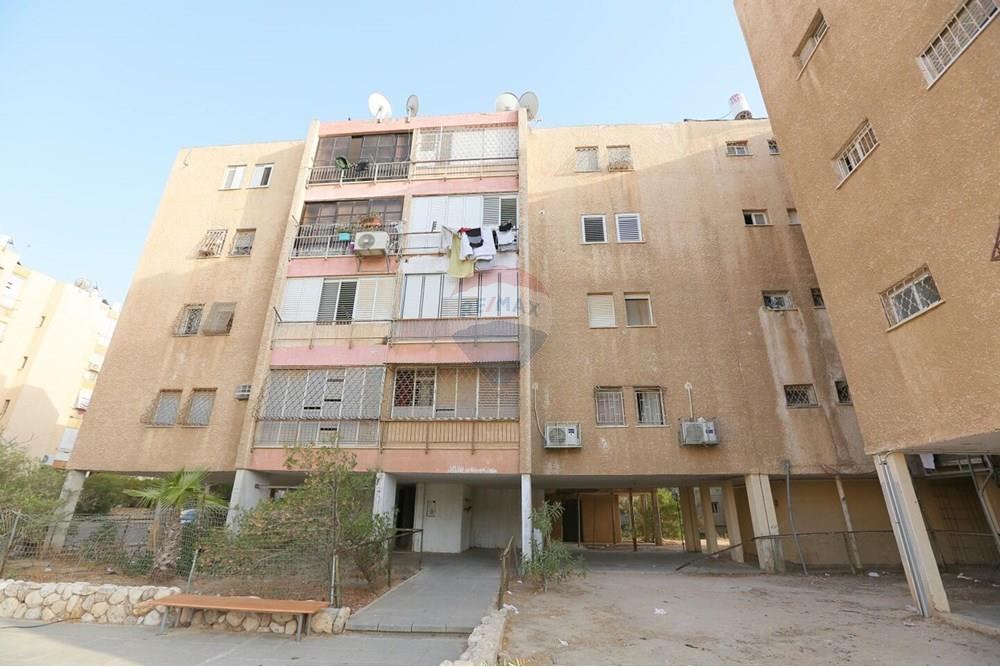 Apartment for Sale in Beer Sheva - Image 1