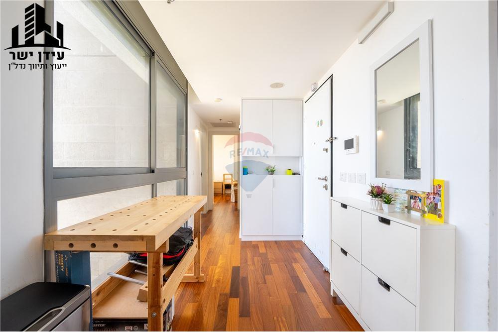 Apartment for Sale in Tel Aviv - Image 7