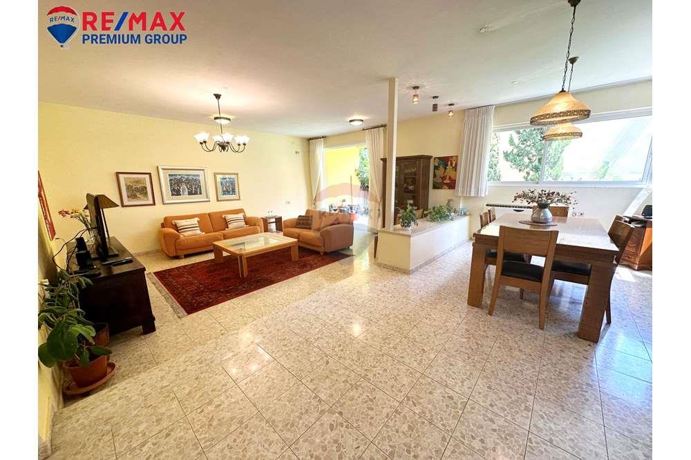 Apartment for Sale in שוהם - Image 4