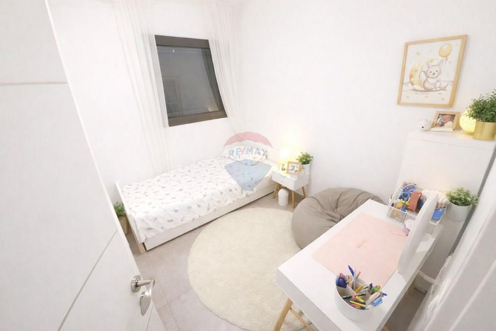 Apartment for Sale in Tel Aviv - Image 3