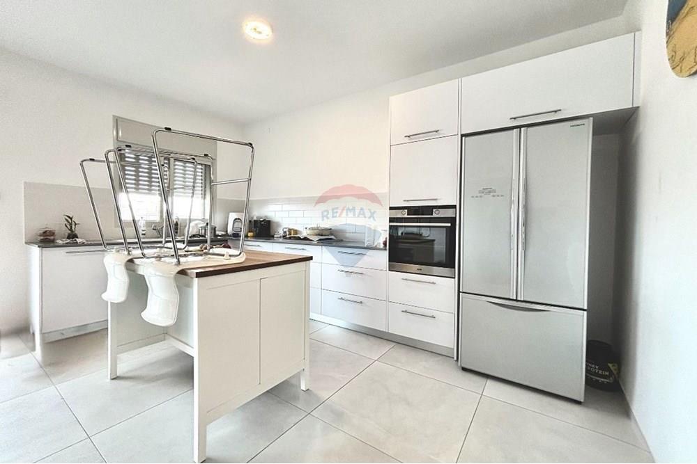 Apartment for Sale in קרית מוצקין - Image 5