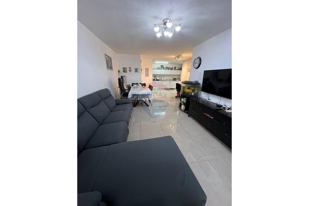 Apartment for Sale in Ramla - Image 2