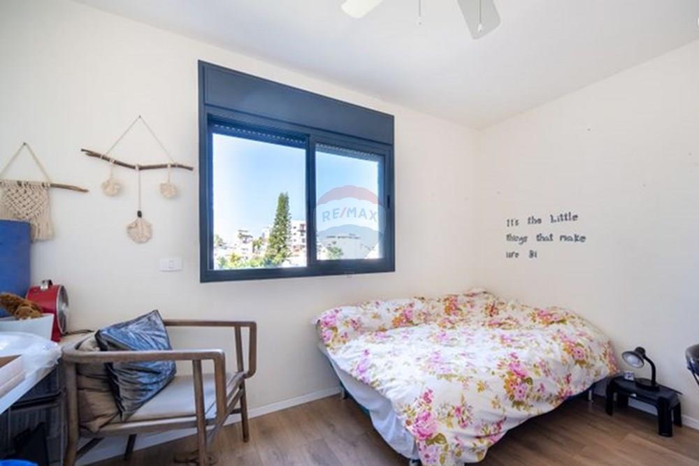 Apartment for Sale in Ramat Gan - Image 5