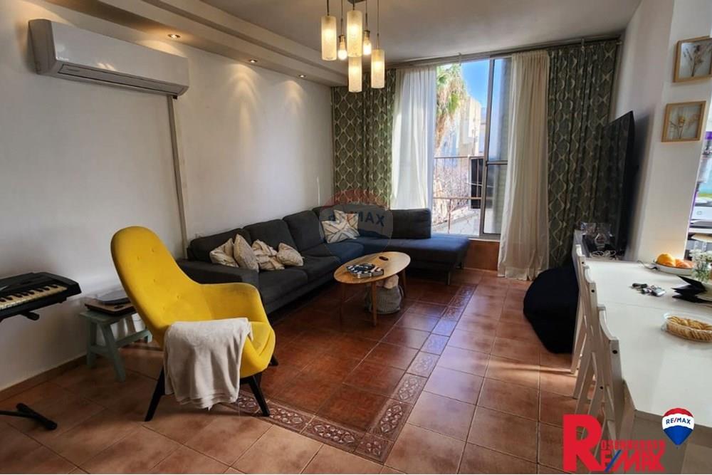 Apartment for Sale in Rishon LeZion - Image 2