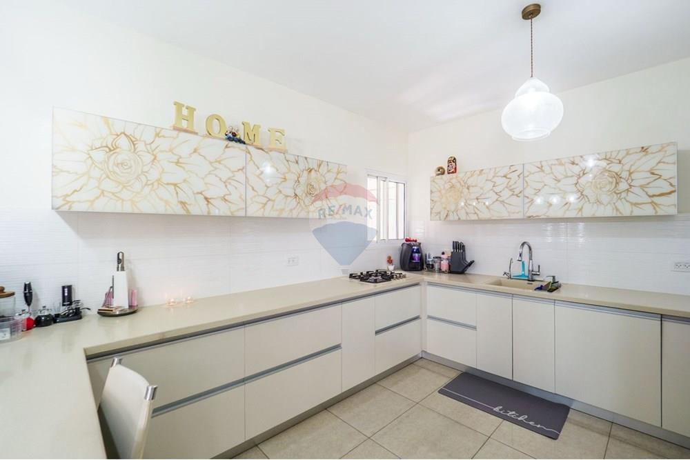 Apartment for Sale in Nahariya - Image 6