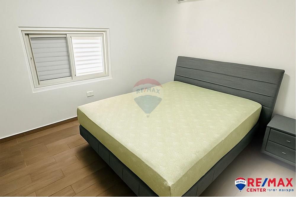 Apartment for Sale in Rishon LeZion - Image 4
