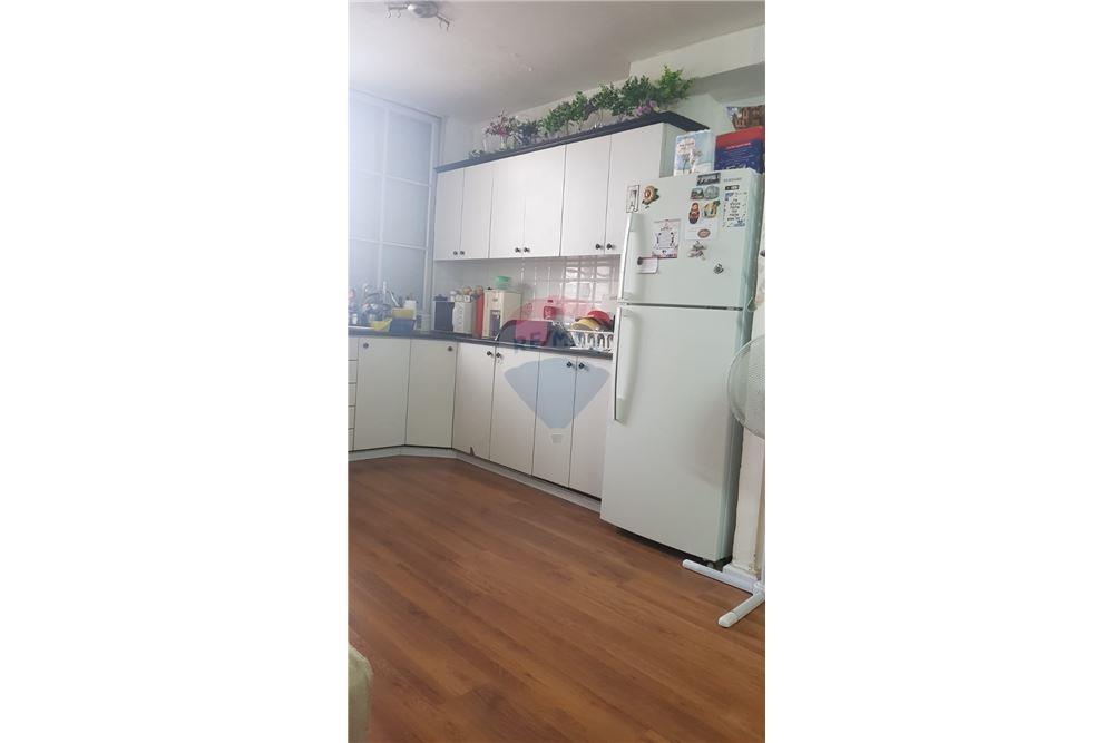 Apartment for Sale in Ramat Gan - Image 4