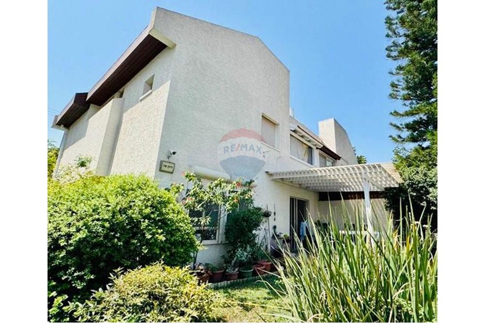 Apartment for Sale in Karmiel - Image 3