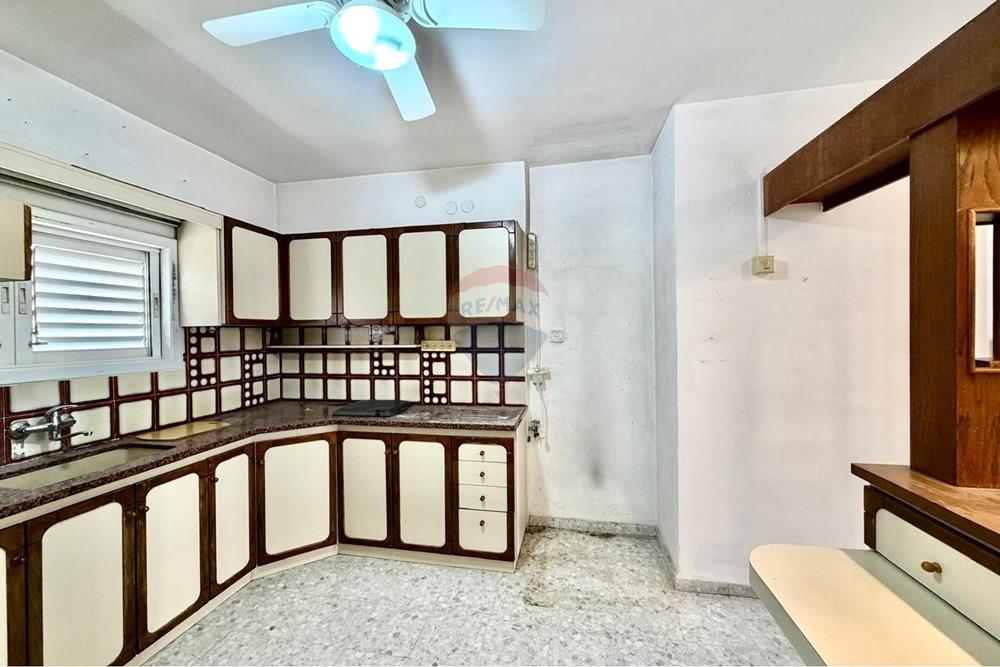 Apartment for Sale in Netanya - Image 4