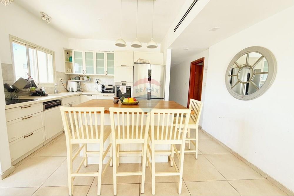 Apartment for Sale in Modi'in - Image 3
