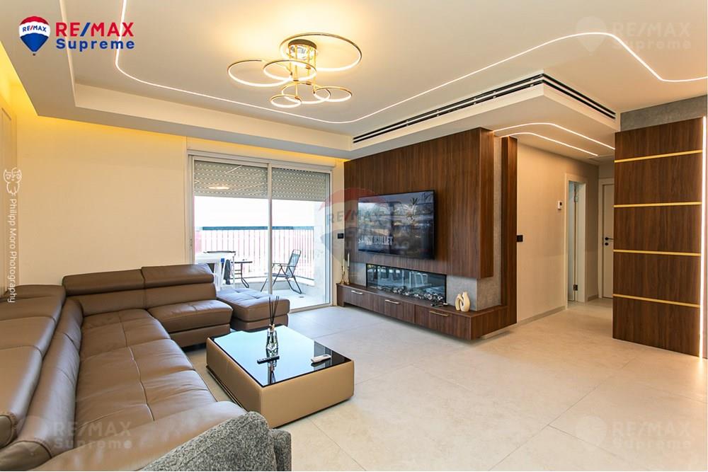 Apartment for Sale in נשר - Image 3