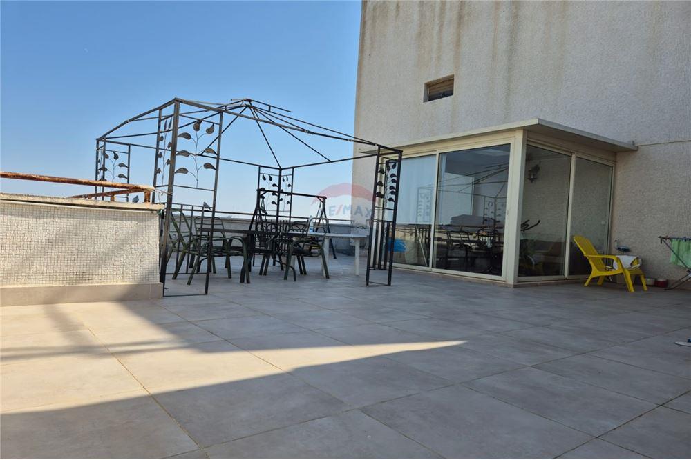 Apartment for Sale in Herzliya - Image 4