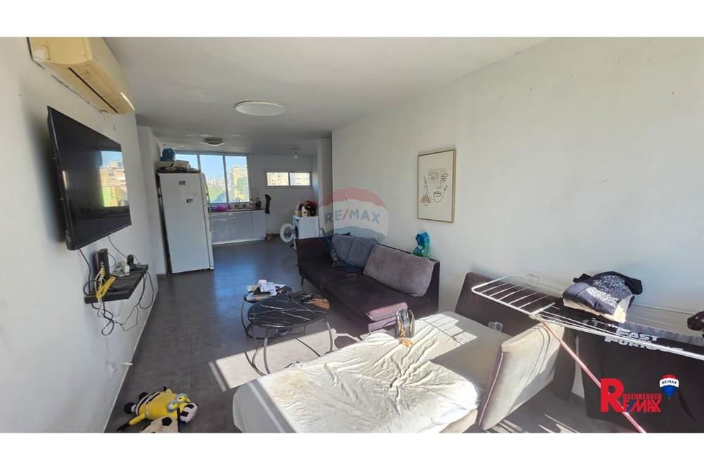 Apartment for Sale in Bat Yam - Image 3