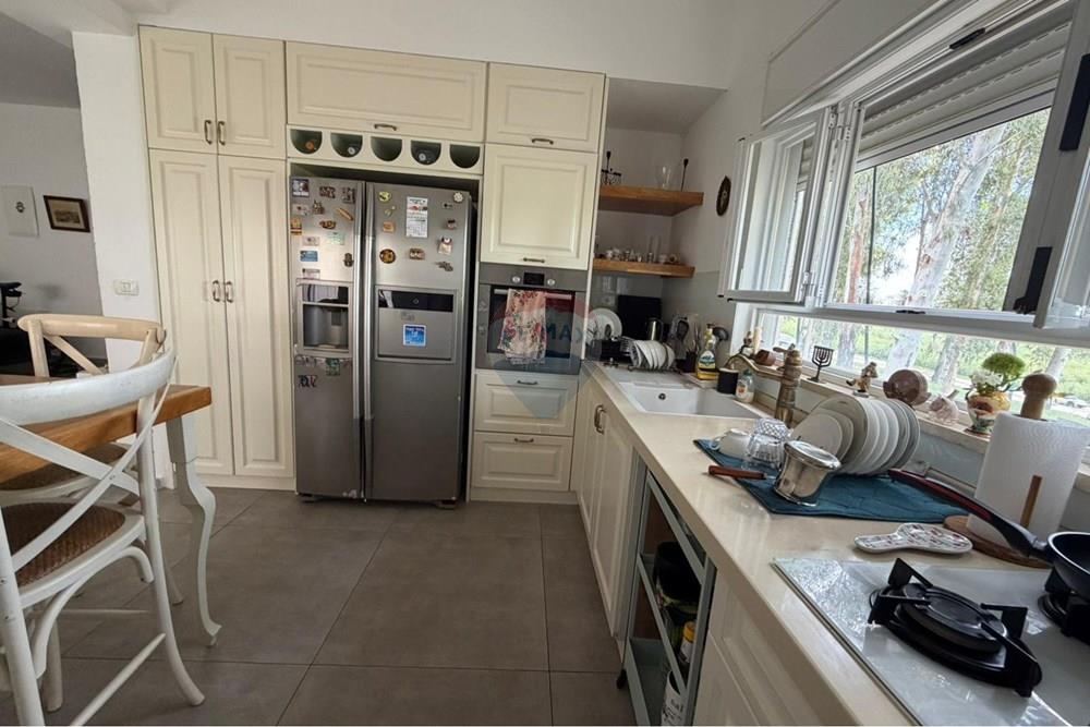 Apartment for Sale in קרית ביאליק - Image 3