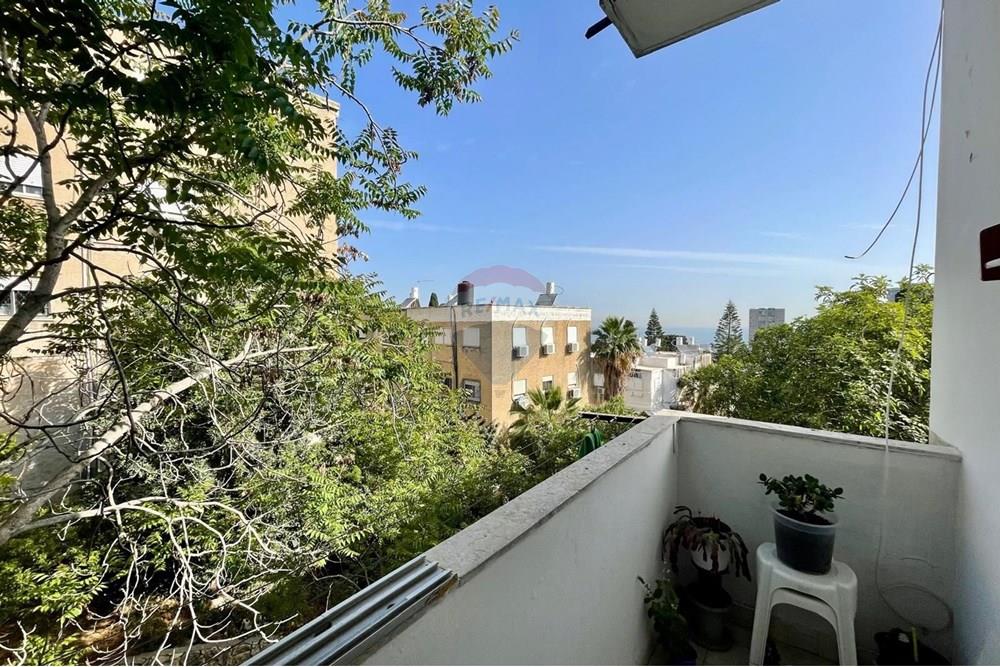 Apartment for Sale in Haifa - Image 2