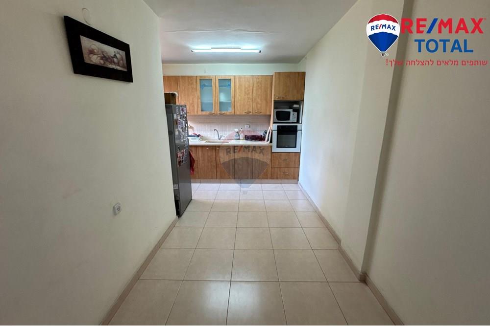 Apartment for Sale in Holon - Image 3