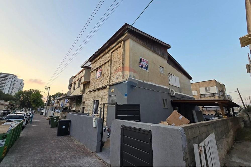 Apartment for Sale in Ramla - Image 1