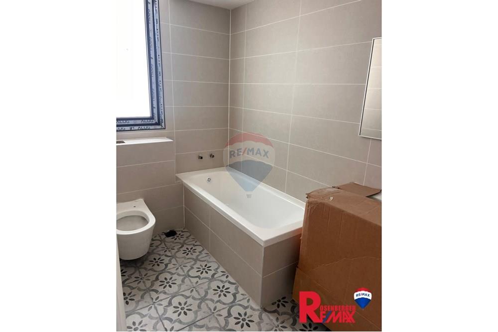 Apartment for Sale in Bat Yam - Image 5
