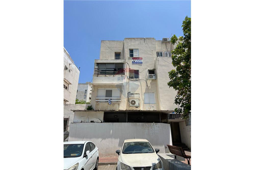 Apartment for Sale in Tel Aviv - Image 6