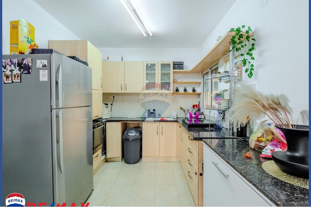 Apartment for Sale in Afula - Image 4