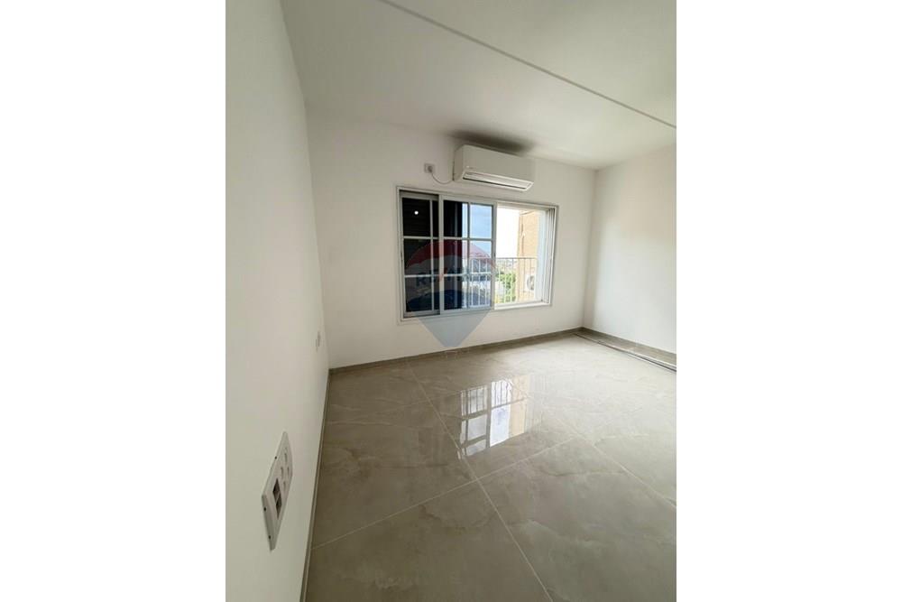 Apartment for Sale in Kiryat Yam - Image 2