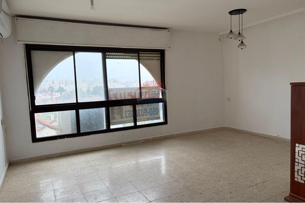 Apartment for Sale in Ashkelon - Image 5