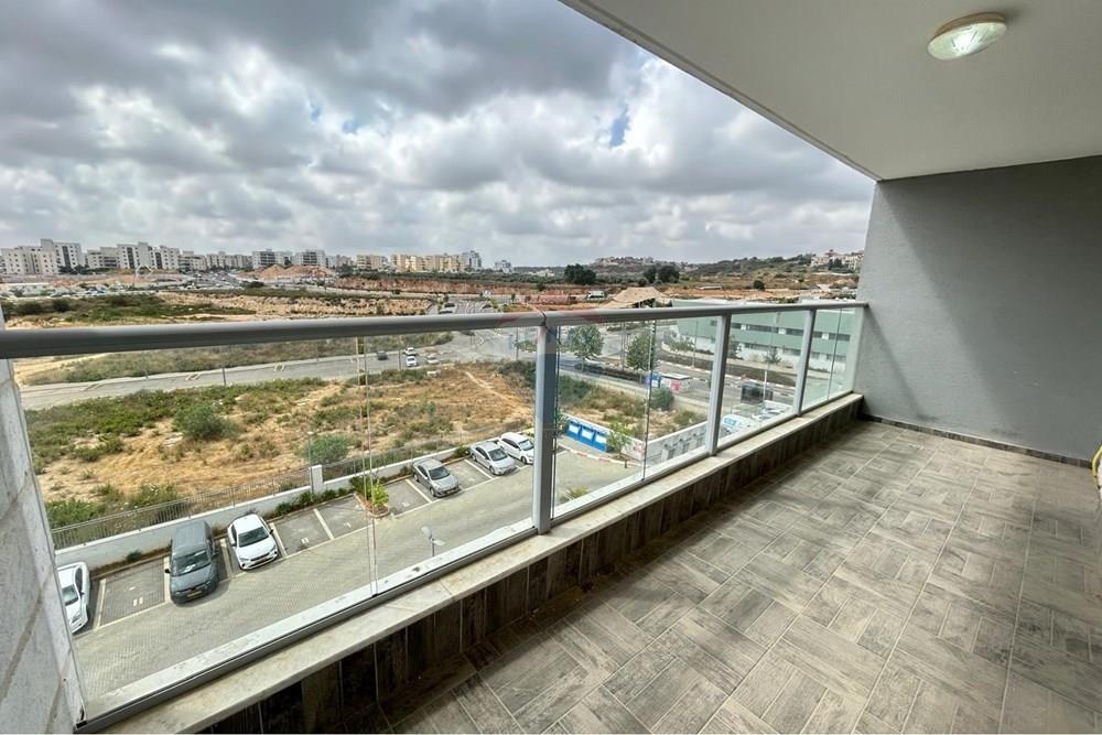 Apartment for Sale in חריש - Image 2