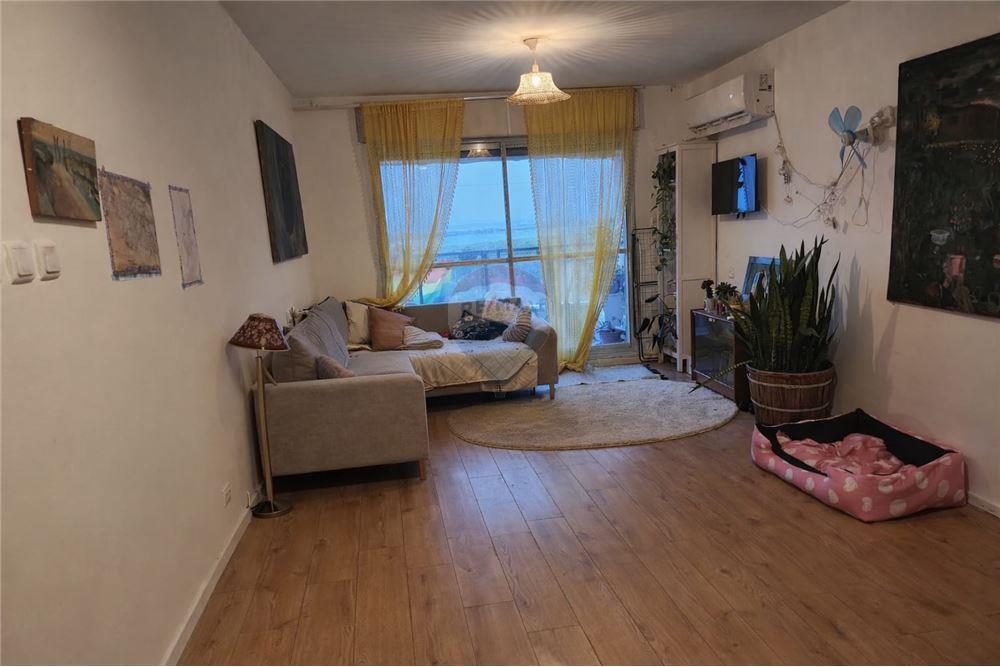 Apartment for Sale in Hadera - Image 1