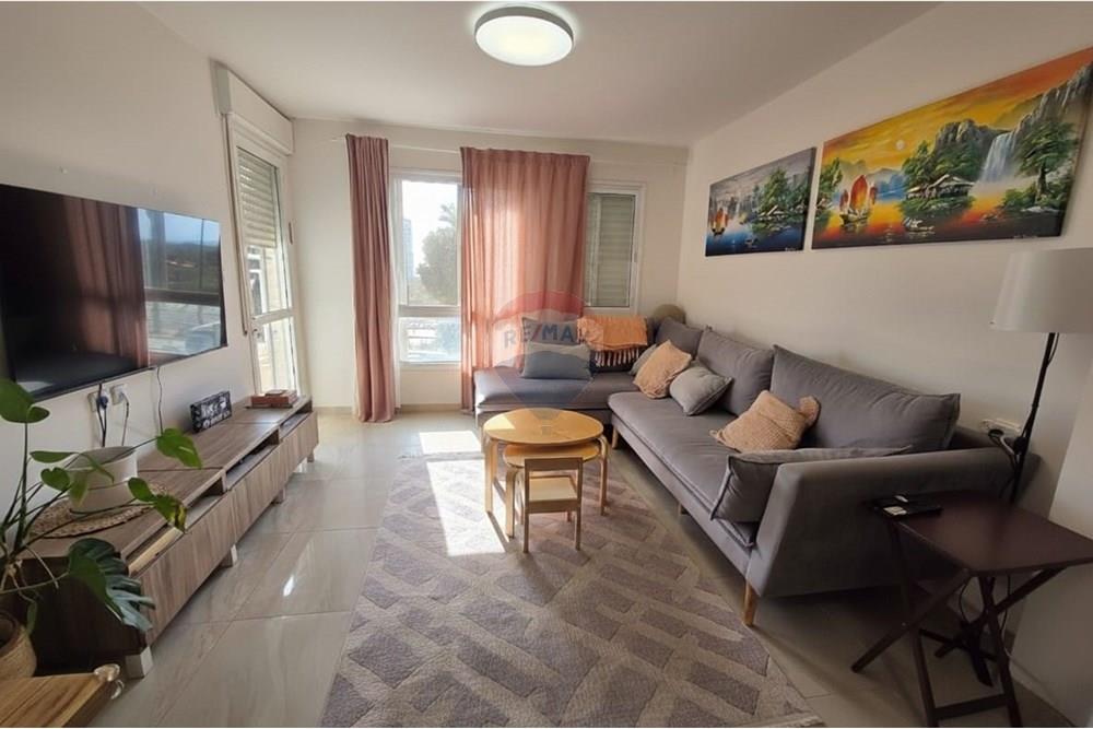 Apartment for Sale in Netanya - Image 3