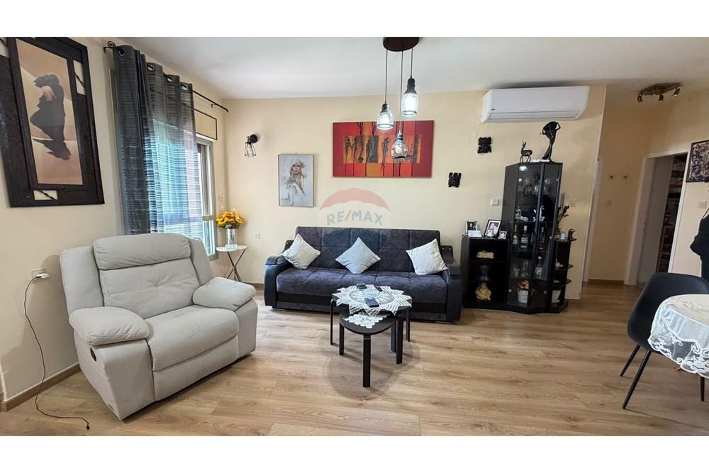 Apartment for Sale in Haifa - Image 3