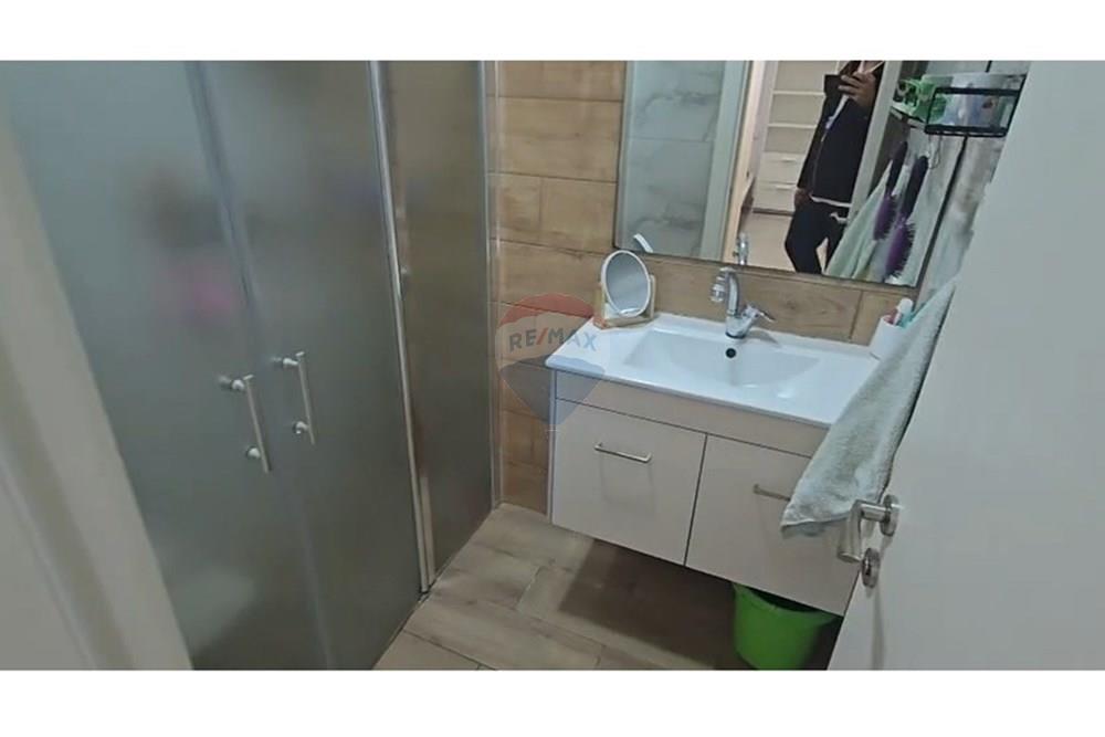 Apartment for Sale in Bat Yam - Image 4