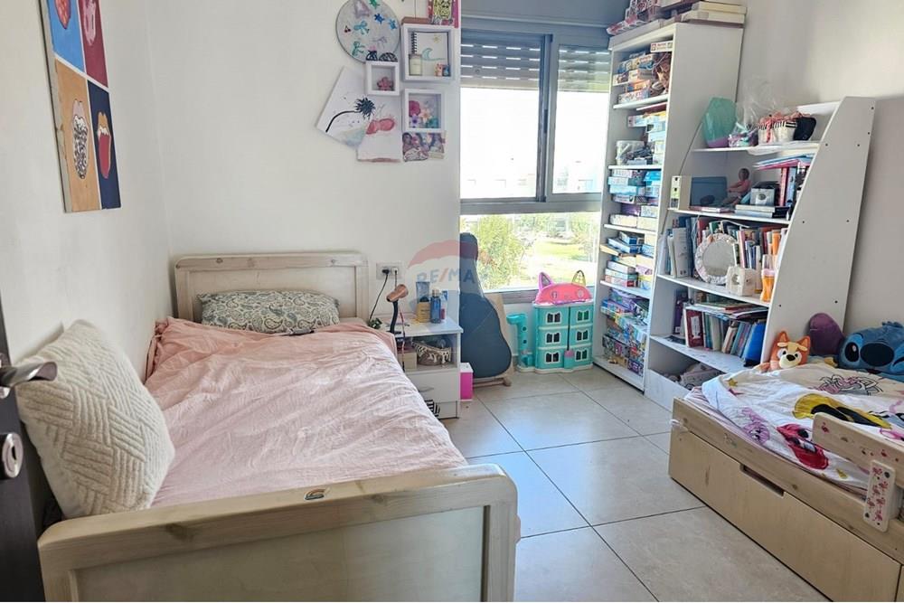 Apartment for Sale in מעלות - Image 6