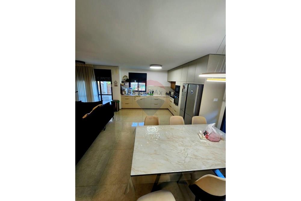 House for Sale in Sderot - Image 4