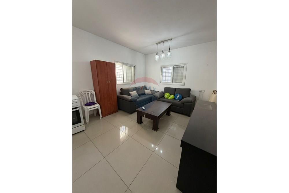 Apartment for Sale in Tel Aviv - Image 1