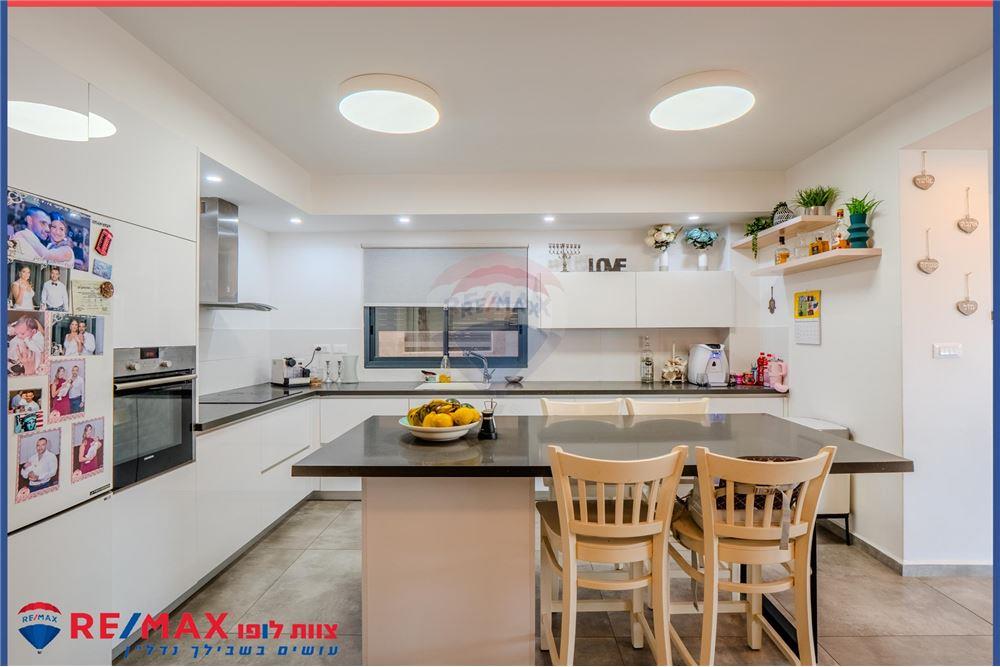 Apartment for Sale in Afula - Image 7