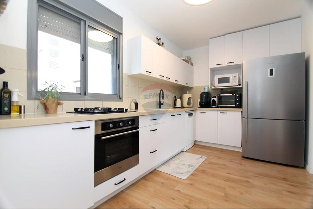 Apartment for Sale in Netanya - Image 4