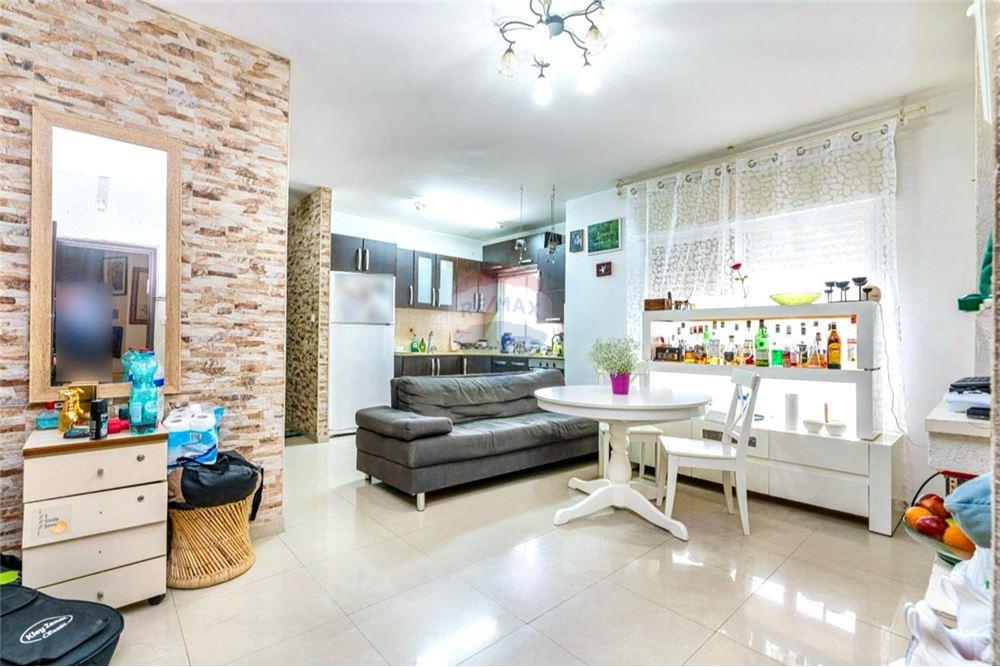 Apartment for Sale in אור עקיבא - Image 3