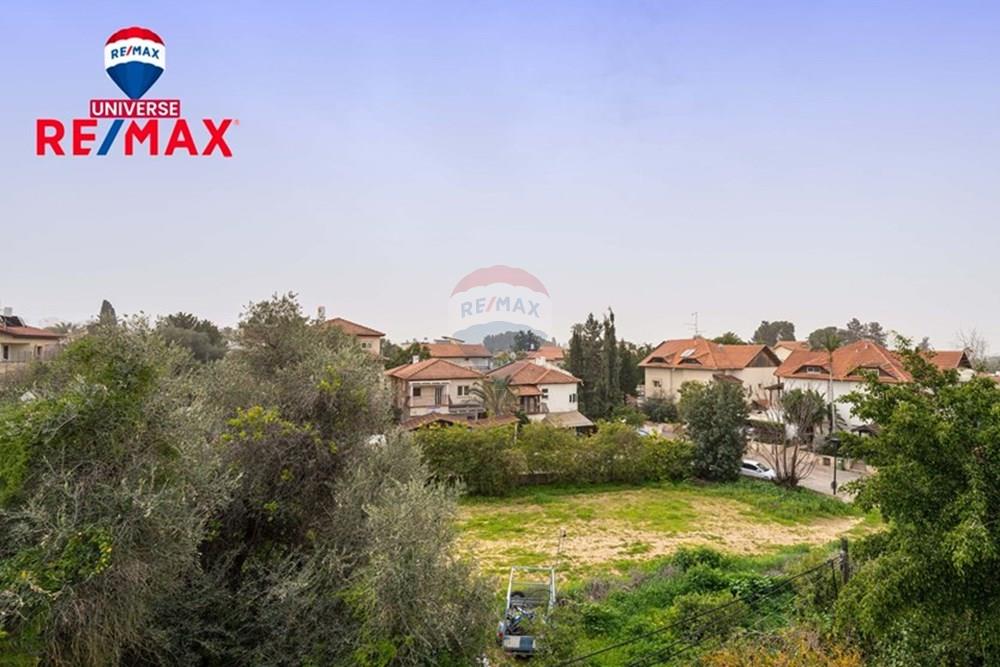 House for Sale in Rehovot - Image 5