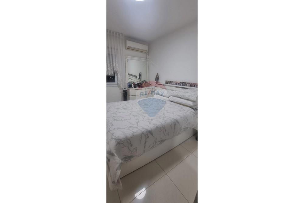 Apartment for Sale in Lod - Image 3