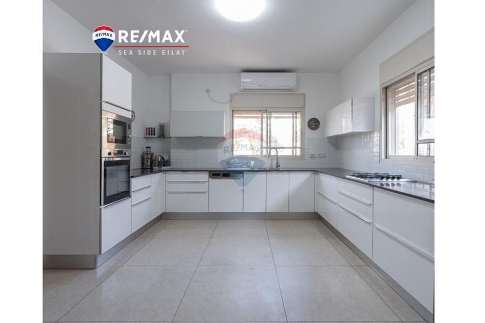 Apartment for Sale in באר אורה - Image 5