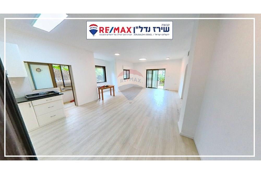 Apartment for Sale in Jerusalem - Image 4