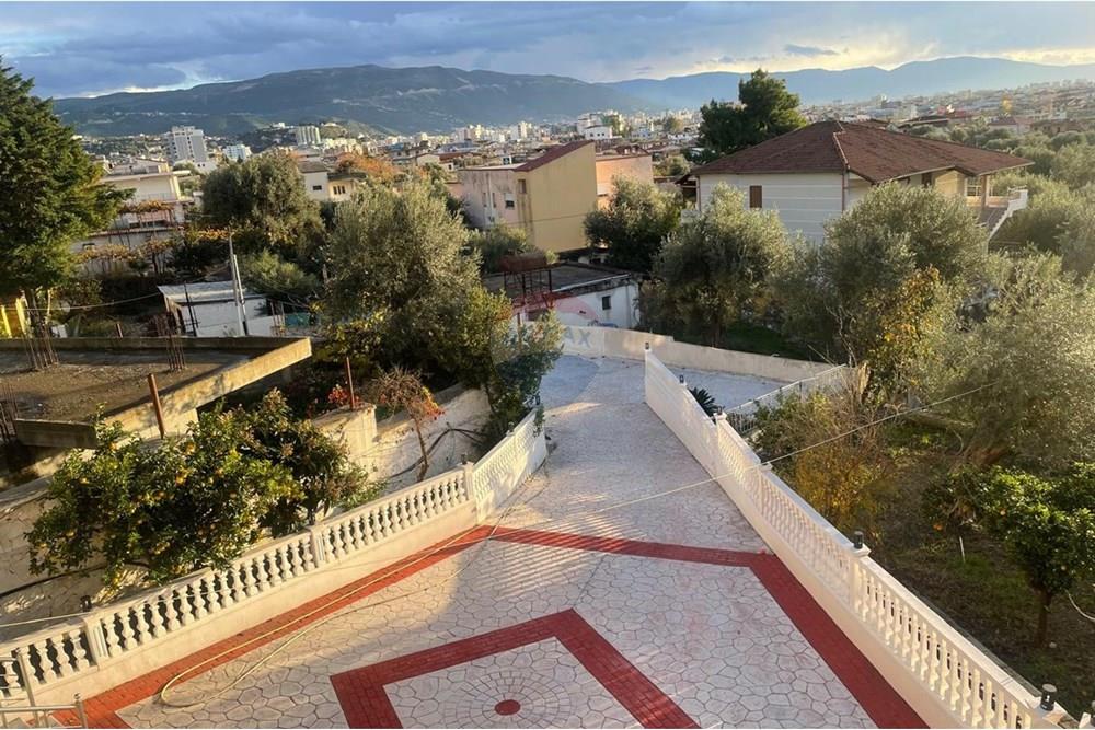Rruga e Re, Vlorë